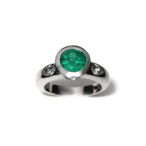 Emerald diamond platinum ring