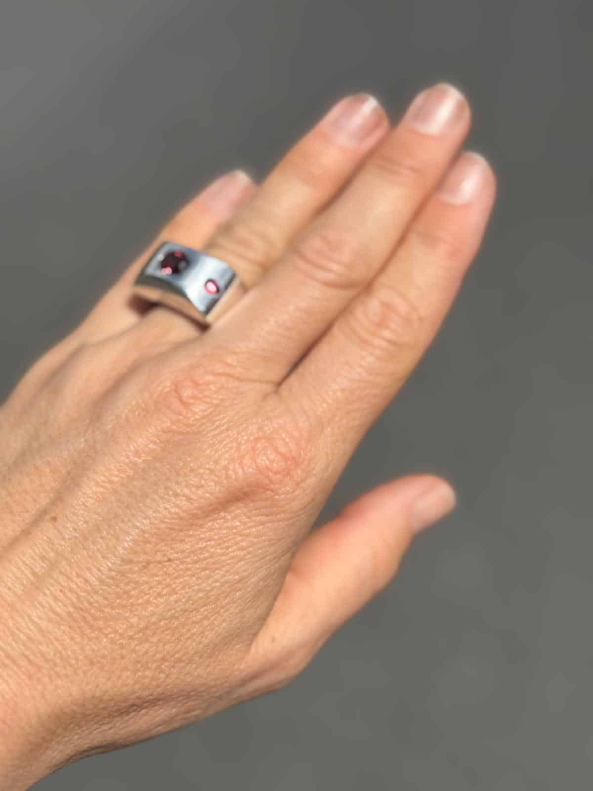Garnet silver ring - Image 5