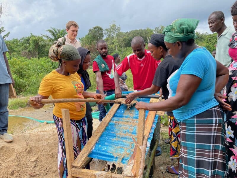 artisanal diamond mining